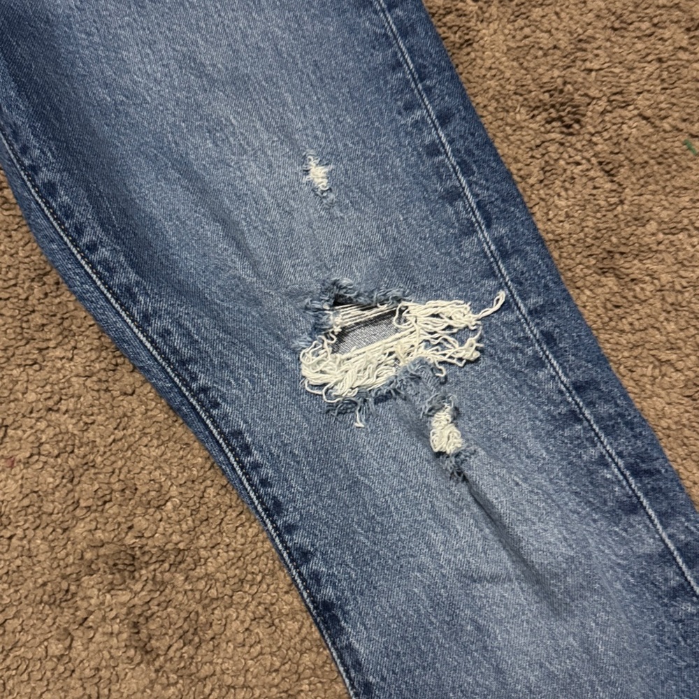 Levi’s 501 Skinny Distressed Jean-Tagged 26x30 Wmns size-Med Wash-99 Cotton-EUC - Picture 5 of 15